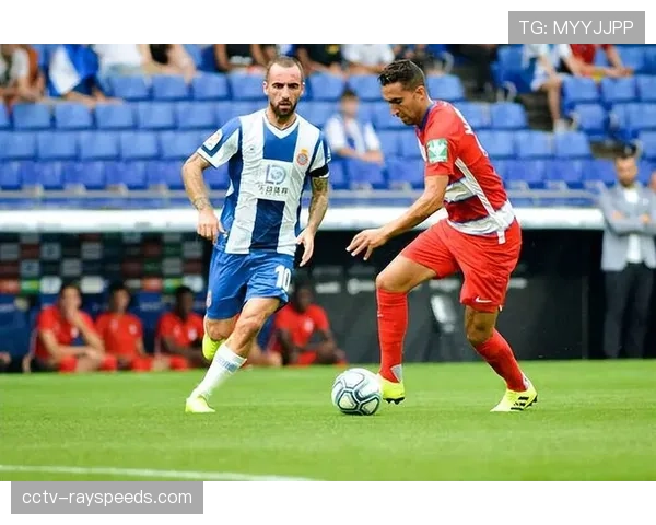 保级关键战:阿尔梅里亚1-0小胜格拉纳达,逃离降级区